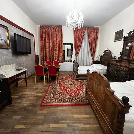 Lodzki Palacyk W Nowej Odslonie Apartmanhotel *