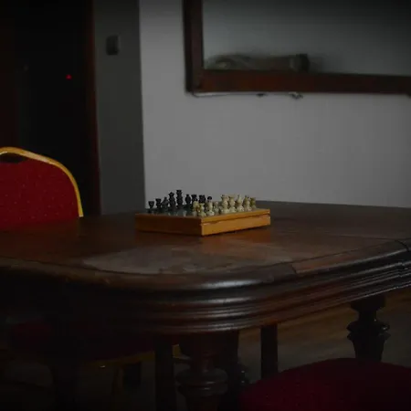 Lodzki Palacyk W Nowej Odslonie Apartmanhotel *