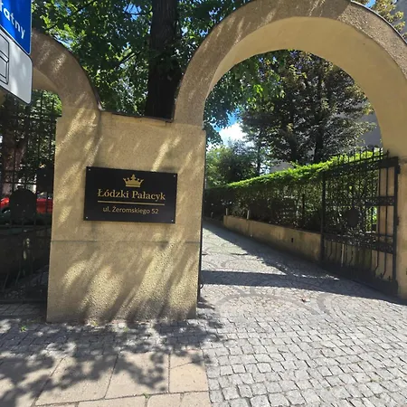Hotel Villa Prussa * Lodz