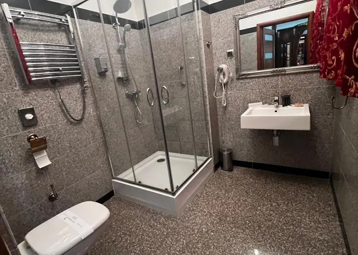 Lodzki Palacyk W Nowej Odslonie Apartmanhotel