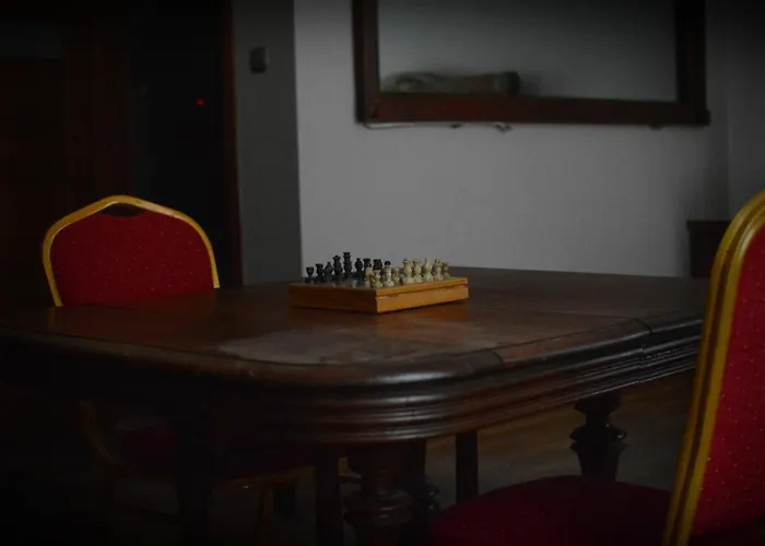 Lodzki Palacyk W Nowej Odslonie Lägenhetshotell *