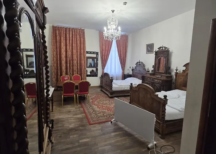 Apartmanhotel Lodzki Palacyk W Nowej Odslonie